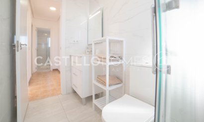 Resale - Apartment / flat - Orihuela Costa - Punta Prima