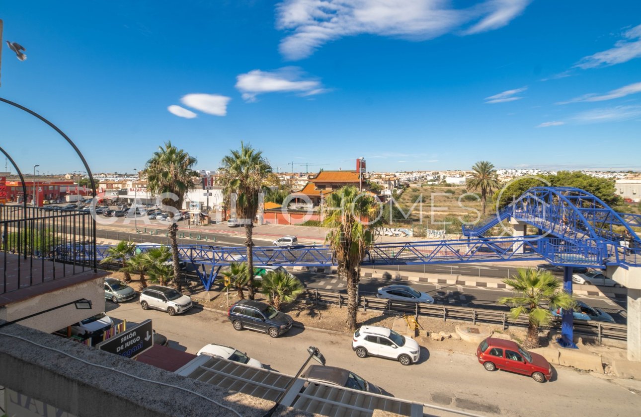 Resale - Apartment / flat - Orihuela Costa - Punta Prima