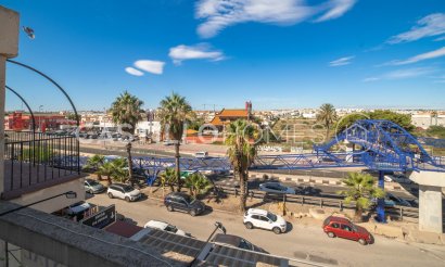 Resale - Apartment / flat - Orihuela Costa - Punta Prima