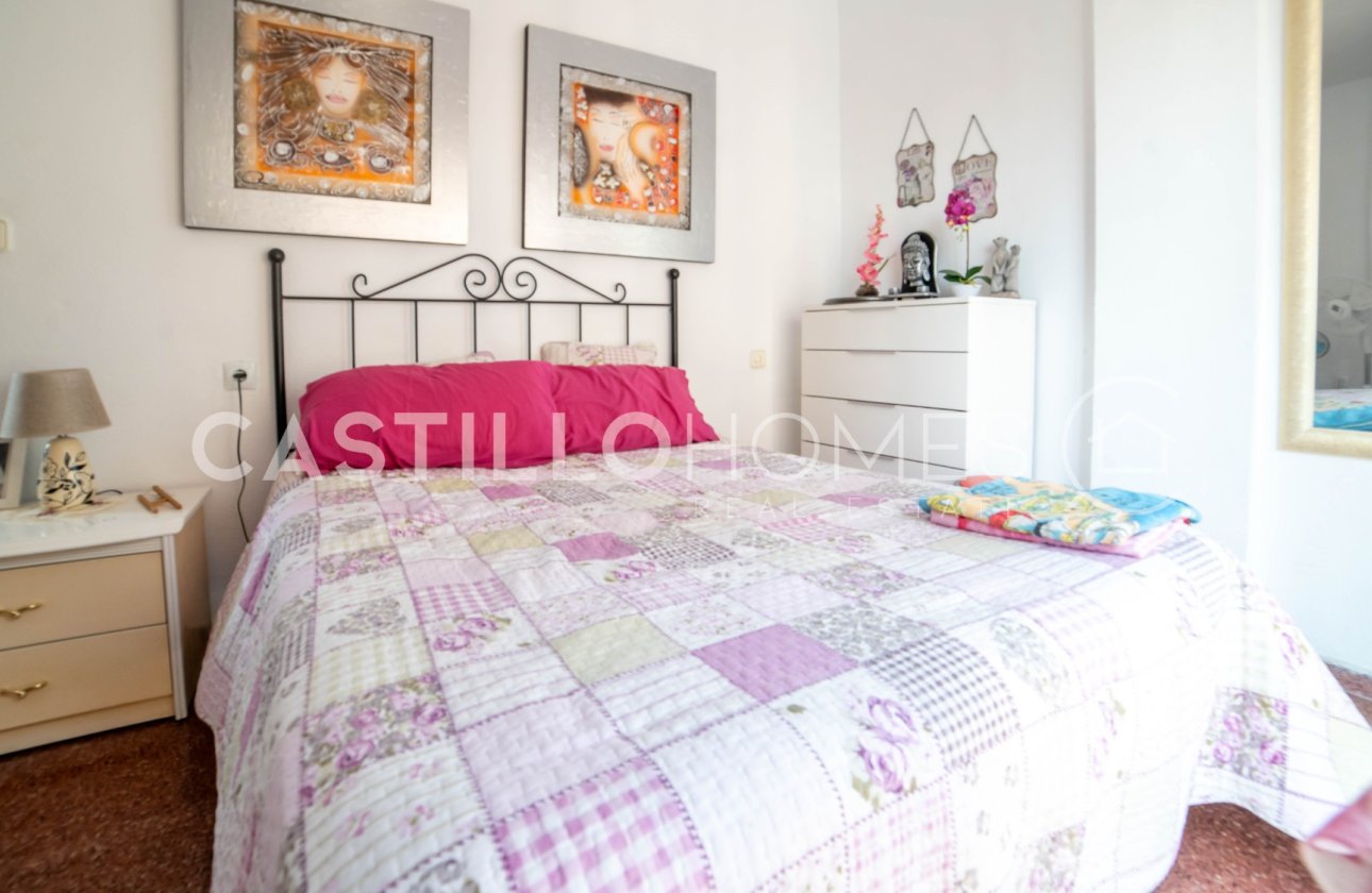 Resale - Apartment / flat - Torrevieja - Playa de los Locos