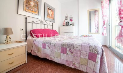 Resale - Apartment / flat - Torrevieja - Playa de los Locos