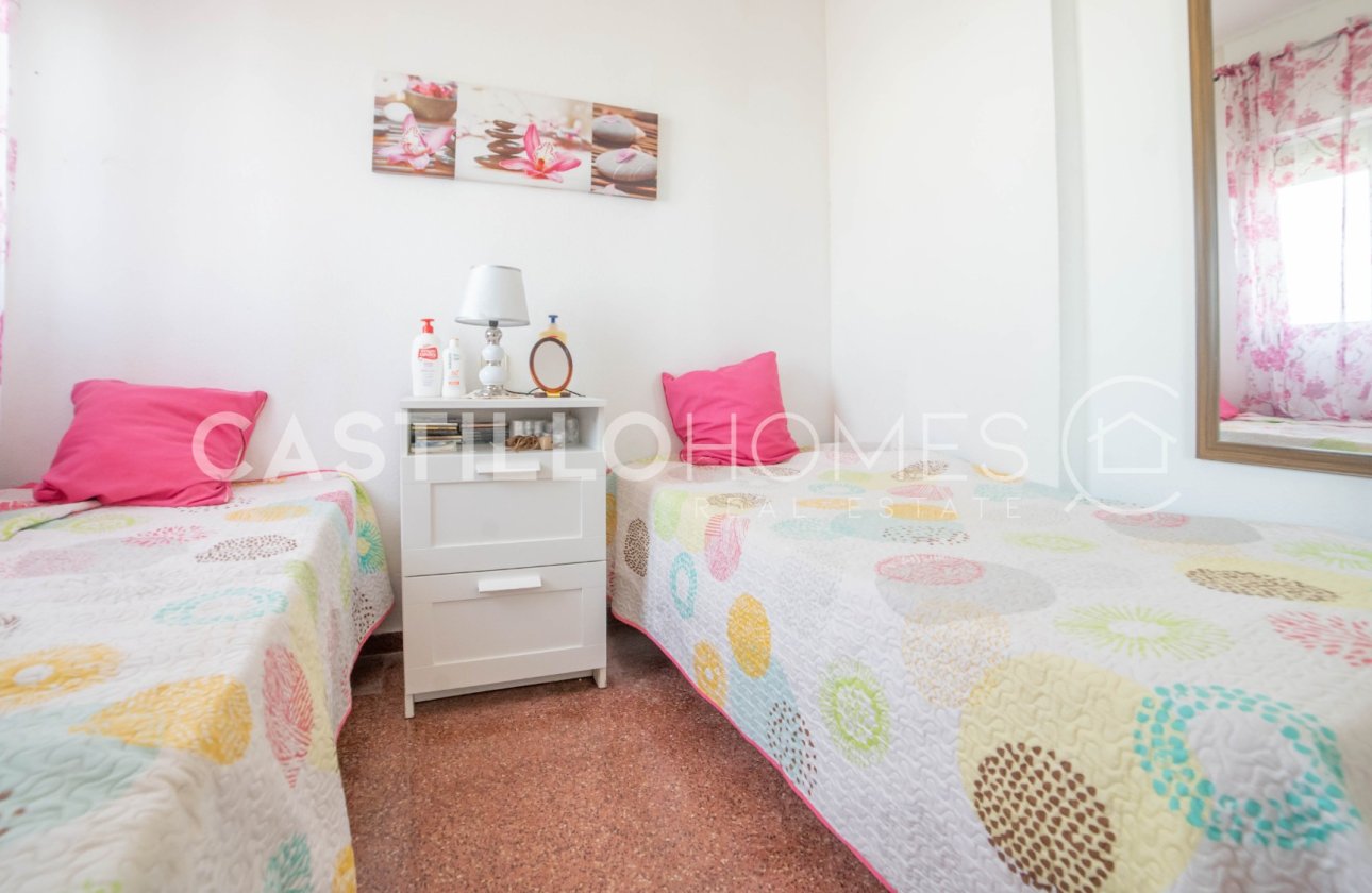 Resale - Apartment / flat - Torrevieja - Playa de los Locos
