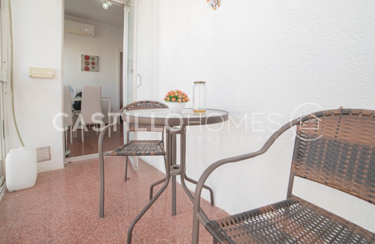 Resale - Apartment / flat - Torrevieja - Playa de los Locos