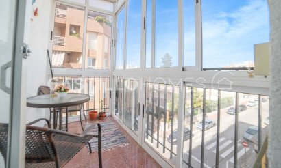 Resale - Apartment / flat - Torrevieja - Playa de los Locos
