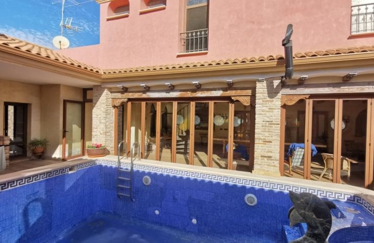Resale - Villa - Orihuela Costa - Orihuela