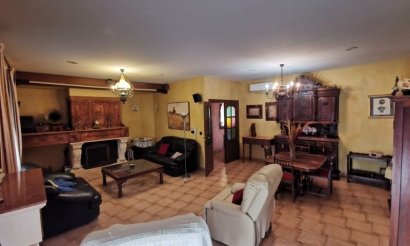Resale - Villa - Orihuela Costa - Orihuela