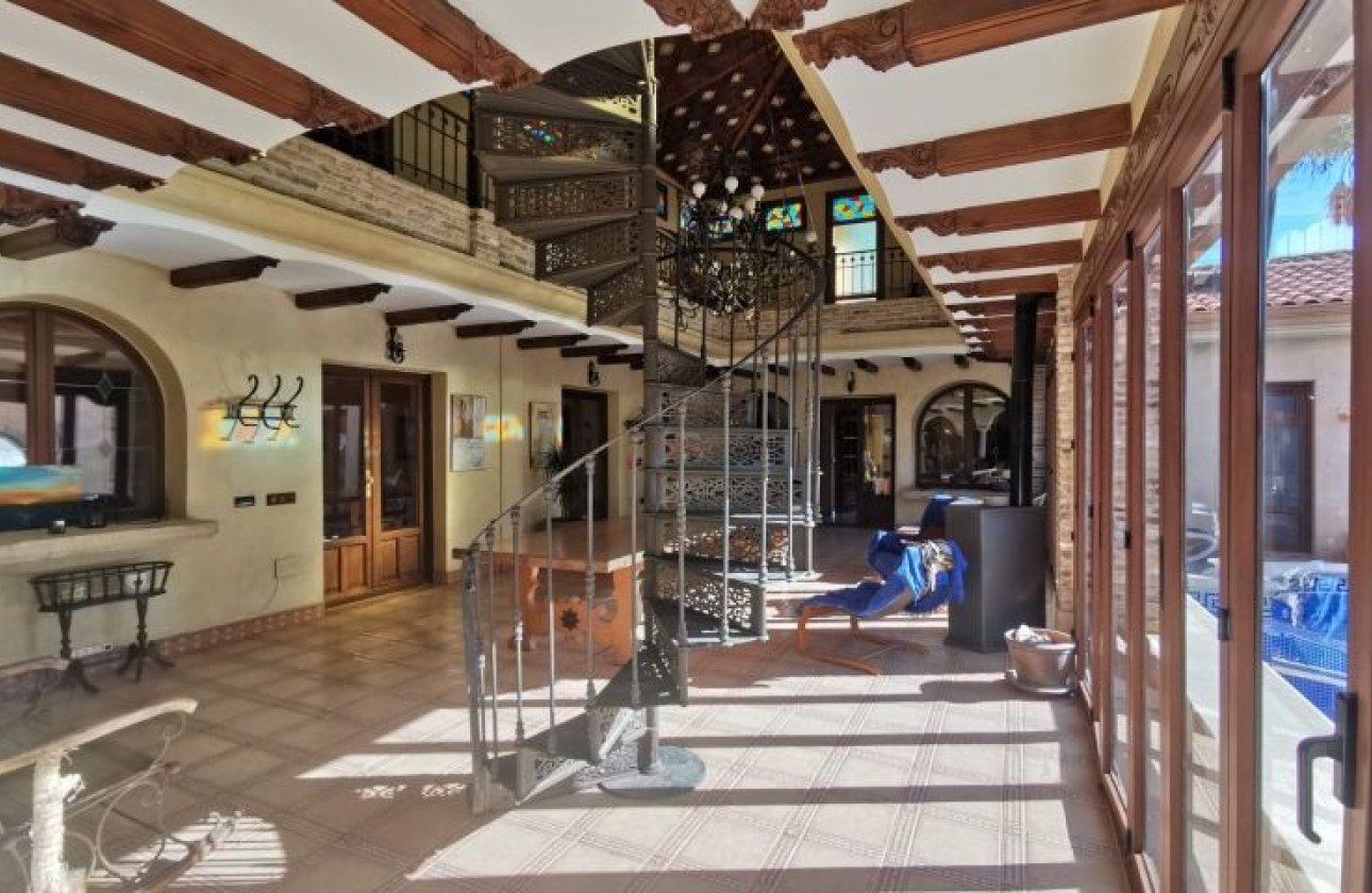 Resale - Villa - Orihuela Costa - Orihuela