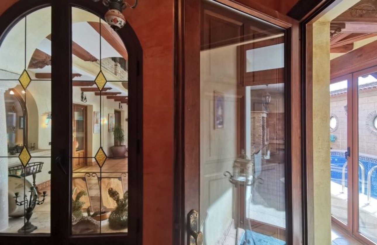 Resale - Villa - Orihuela Costa - Orihuela