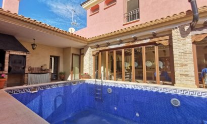 Resale - Villa - Orihuela Costa - Orihuela