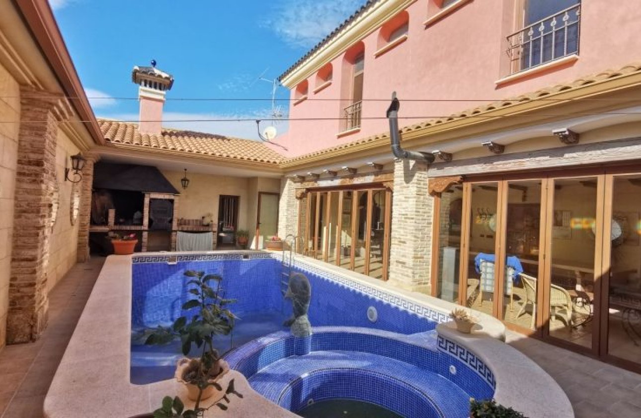 Resale - Villa - Orihuela Costa - Orihuela