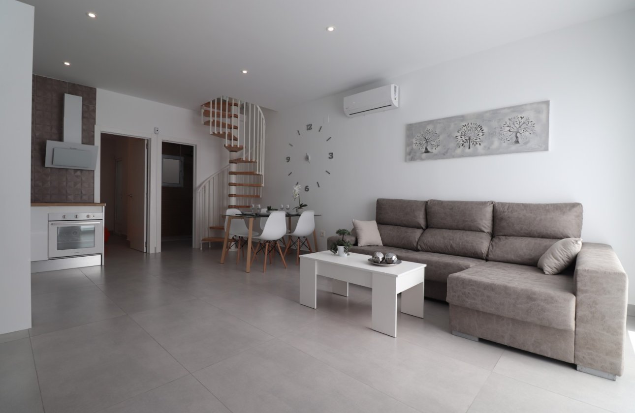 Resale - Townhouse - Torrevieja - San Luis