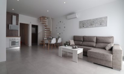 Resale - Townhouse - Torrevieja - San Luis