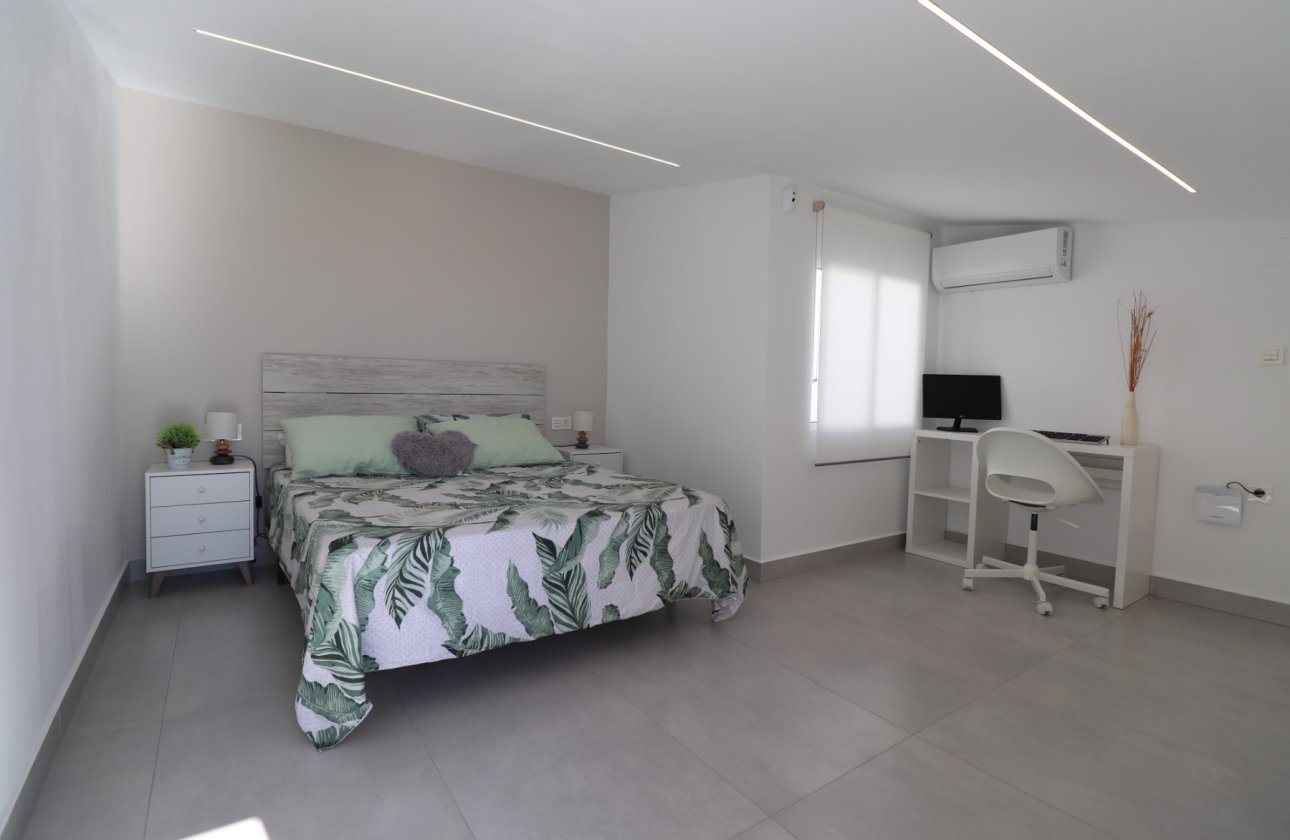 Resale - Townhouse - Torrevieja - San Luis