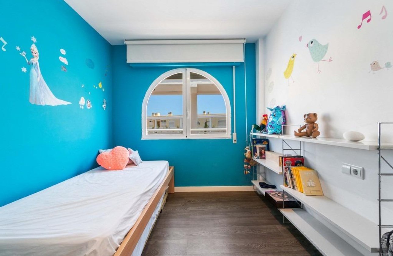 Resale - Apartment / flat - Orihuela Costa - Campoamor