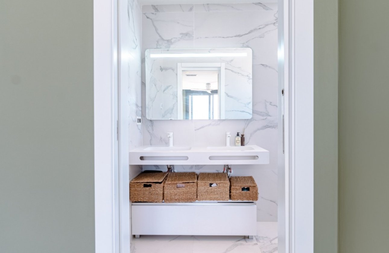 Revente - Villa - San Miguel de Salinas