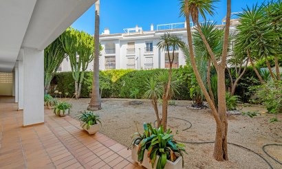 Resale - Apartment / flat - Altea