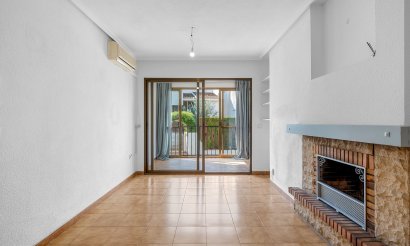 Resale - Apartment / flat - Altea