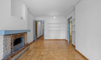 Resale - Apartment / flat - Altea