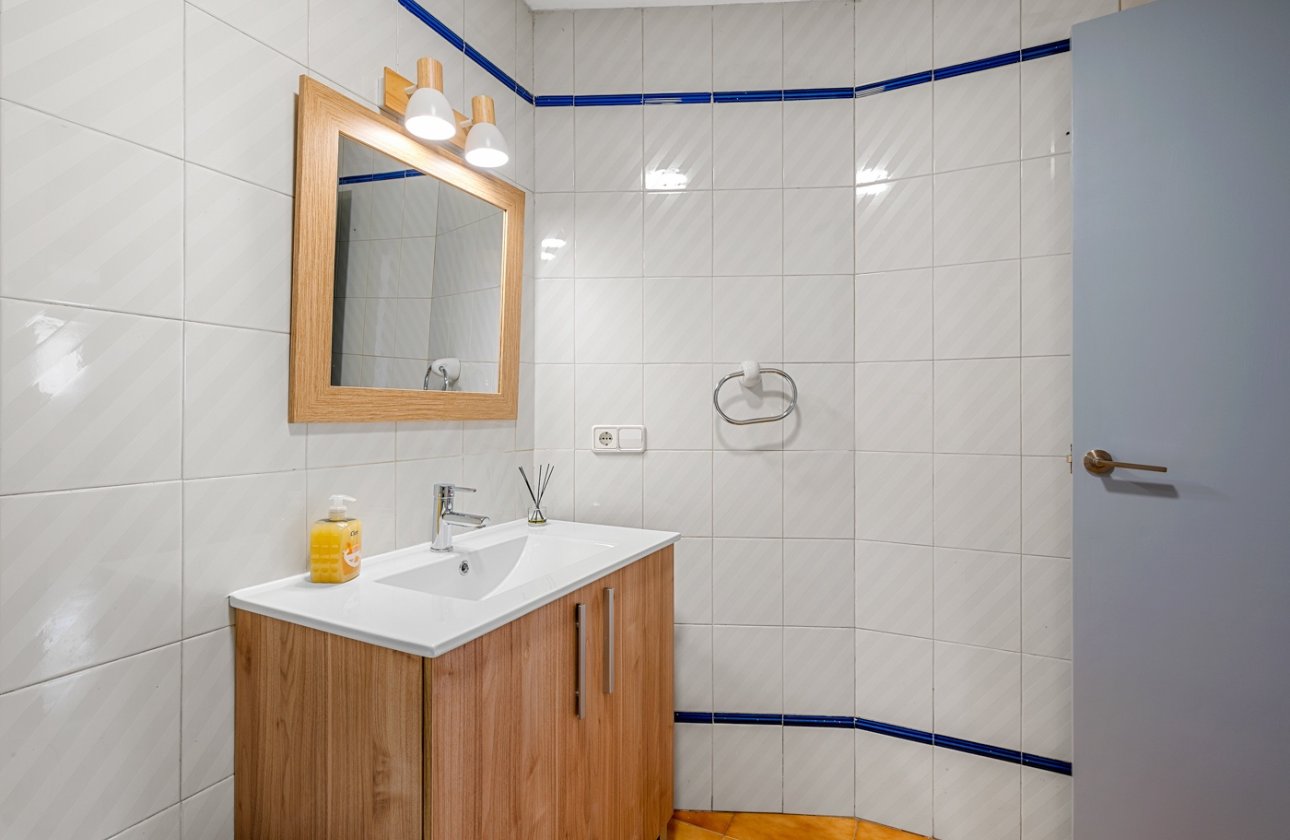 Resale - Apartment / flat - Altea