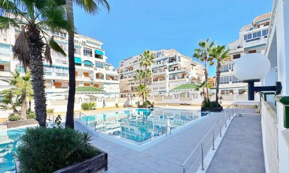 Resale - Apartment / flat - Torrevieja - La Mata