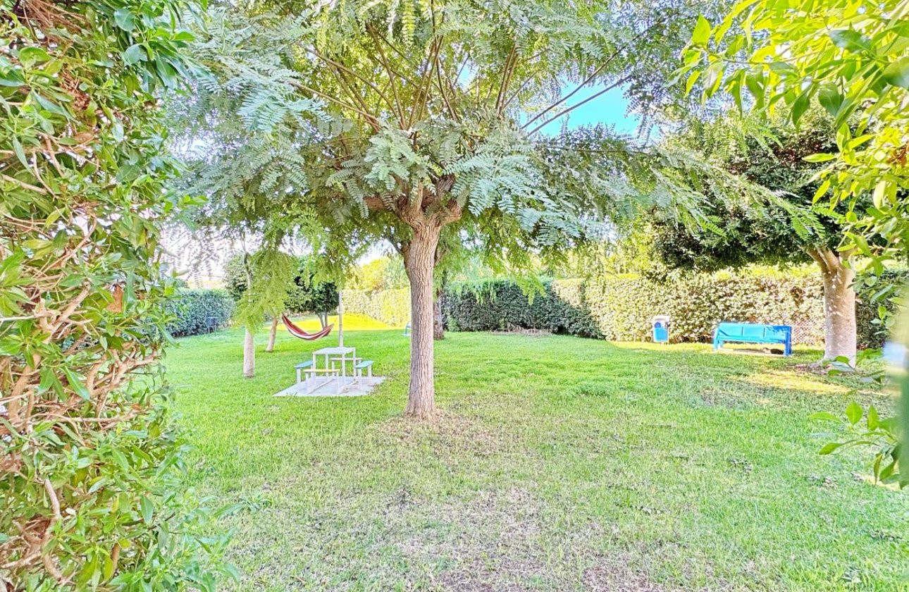 Resale - Apartment / flat - Torrevieja - La Mata