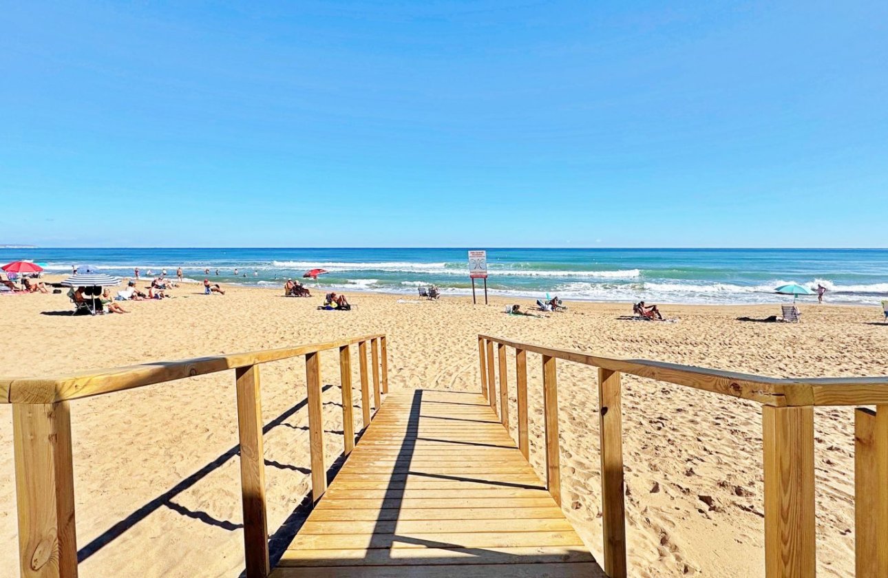 Resale - Apartment / flat - Torrevieja - La Mata