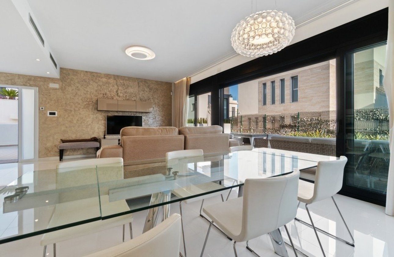 Resale - Villa - Orihuela Costa - Agua Marina