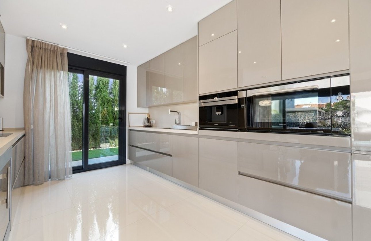 Resale - Villa - Orihuela Costa - Agua Marina