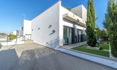 Resale - Villa - Orihuela Costa - Agua Marina