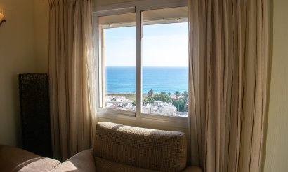 Resale - Apartment / flat - Torrevieja - Playa de los Locos