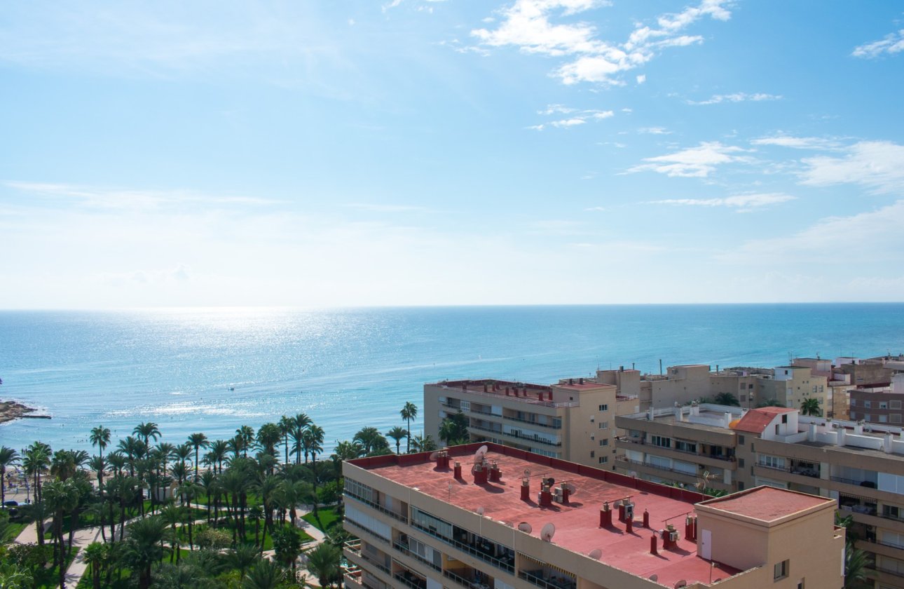 Resale - Apartment / flat - Torrevieja - Playa de los Locos