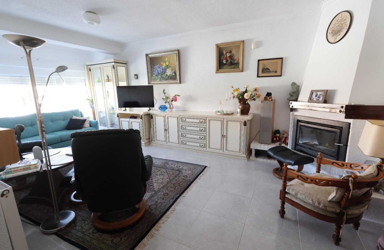 Resale - Townhouse - Torrevieja - Punta prima