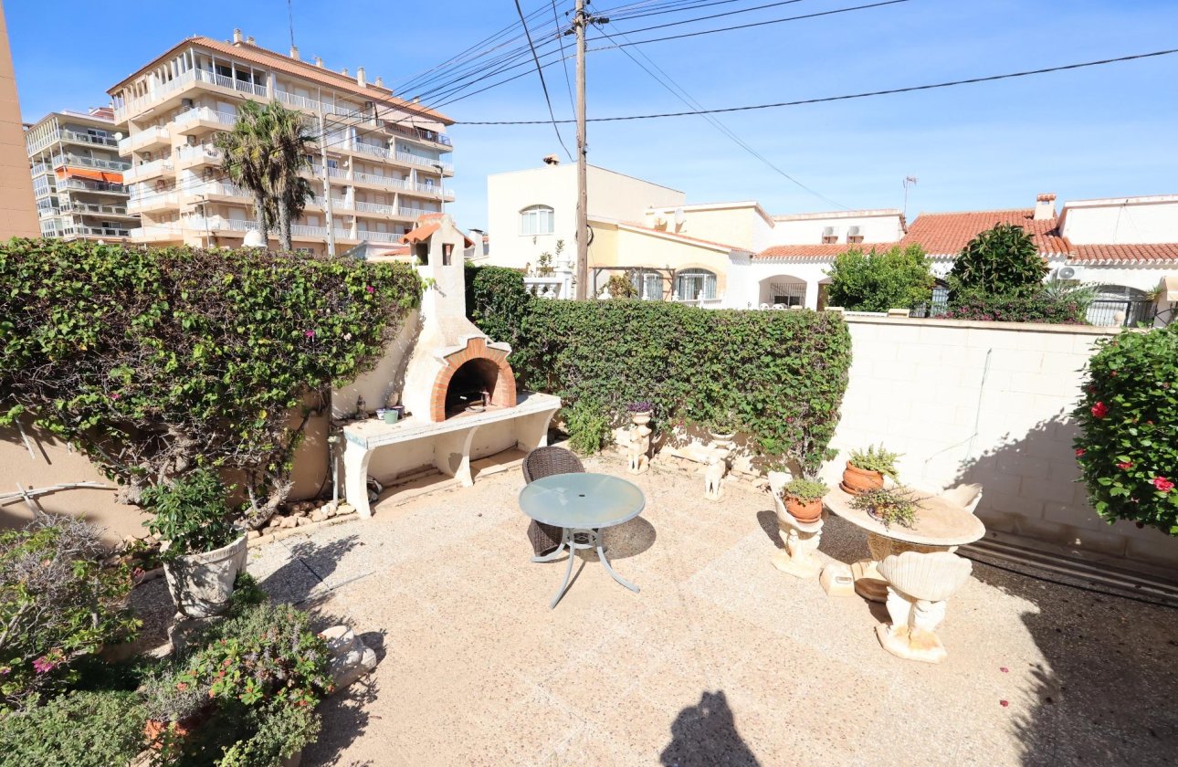 Resale - Townhouse - Torrevieja - Punta prima