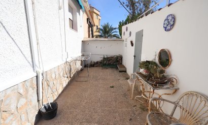 Resale - Townhouse - Torrevieja - Punta prima