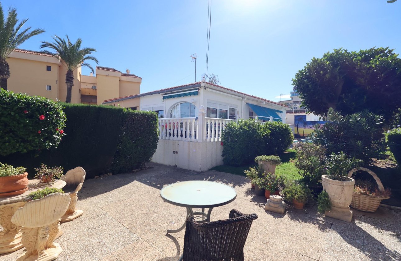 Resale - Townhouse - Torrevieja - Punta prima
