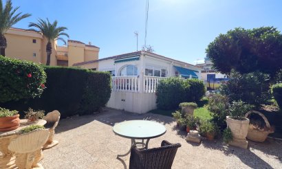 Resale - Townhouse - Torrevieja - Punta prima