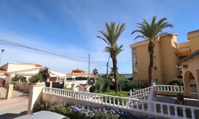 Resale - Townhouse - Torrevieja - Punta prima
