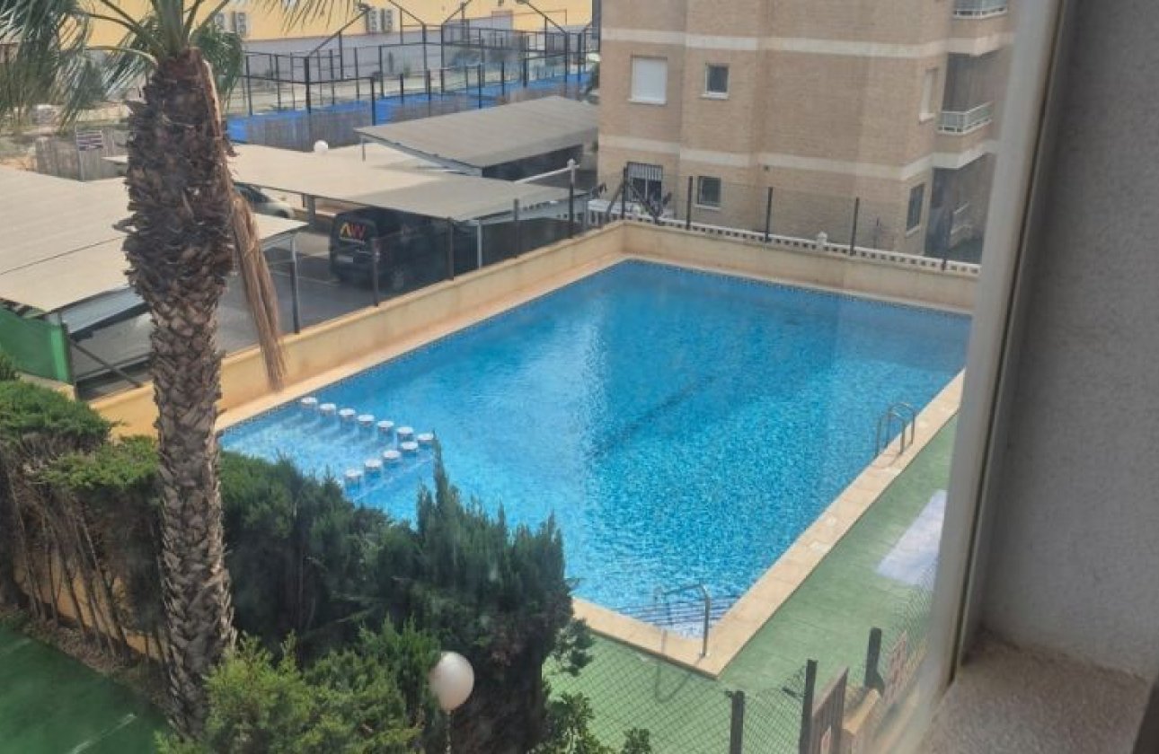Resale - Apartment / flat - Torrevieja