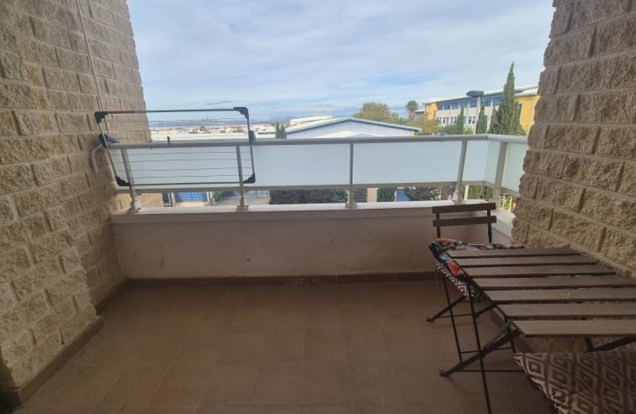 Resale - Apartment / flat - Torrevieja