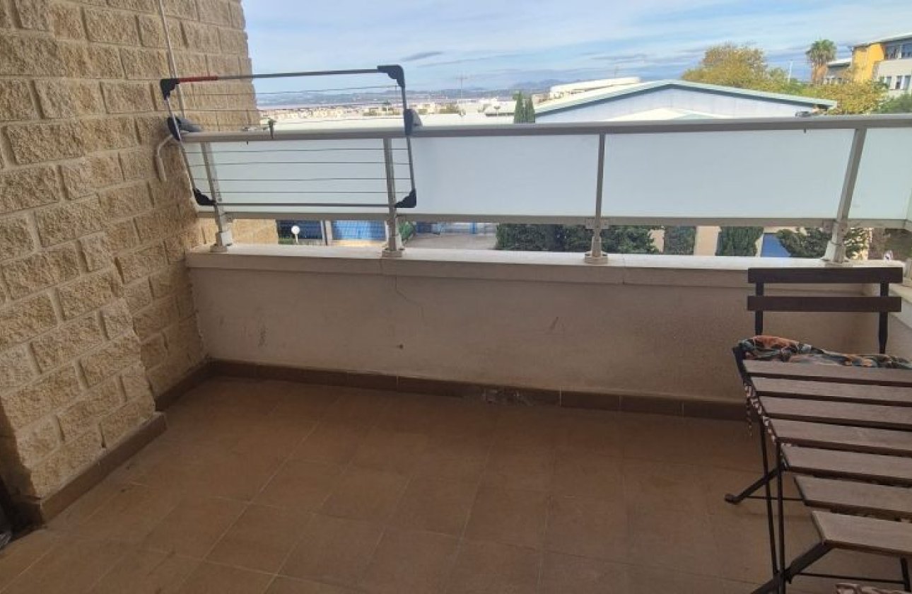 Resale - Apartment / flat - Torrevieja