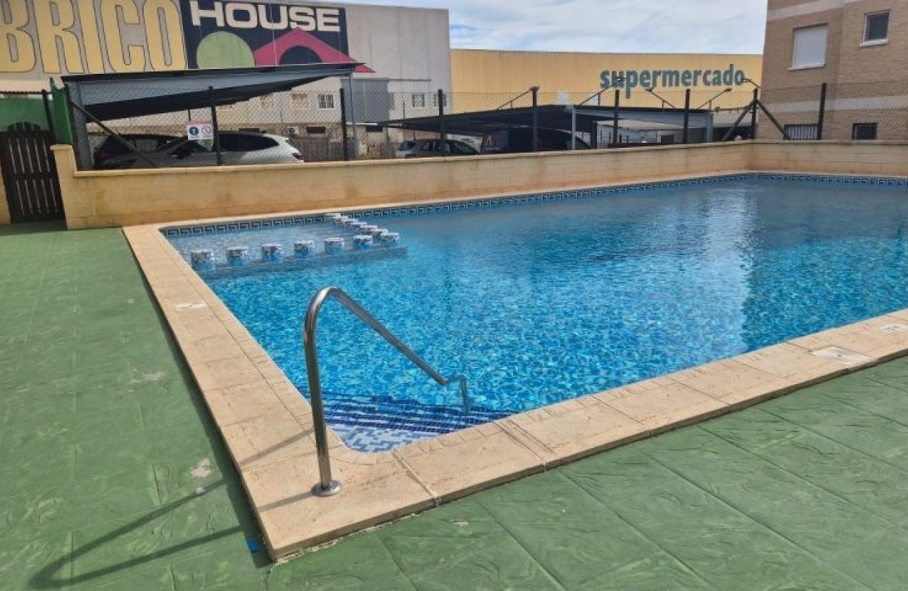 Resale - Apartment / flat - Torrevieja