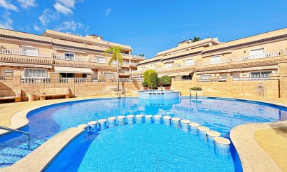 Resale - Townhouse - Orihuela Costa - Villamartín