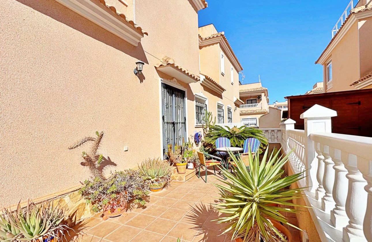 Resale - Townhouse - Orihuela Costa - Villamartín