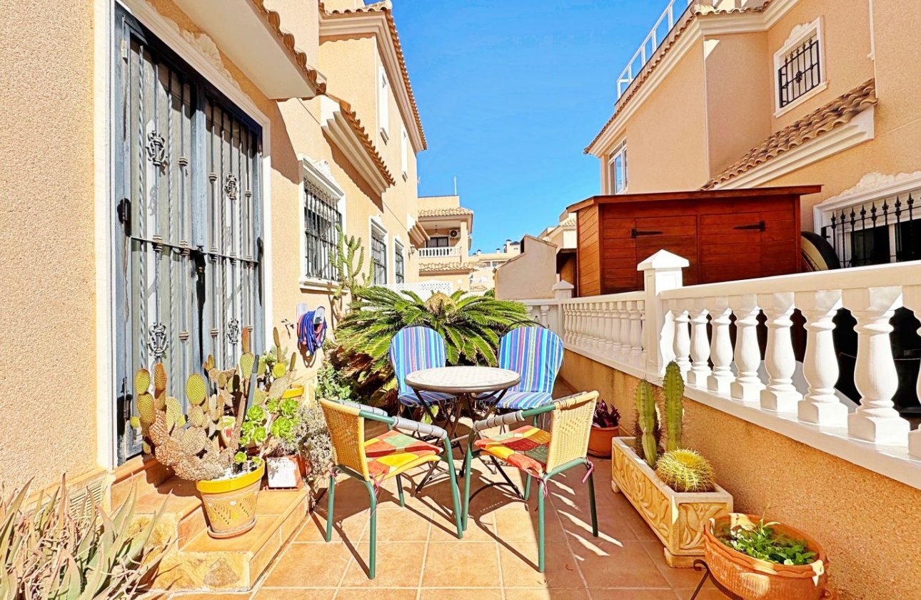 Resale - Townhouse - Orihuela Costa - Villamartín