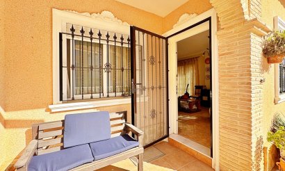 Resale - Townhouse - Orihuela Costa - Villamartín