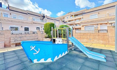 Resale - Townhouse - Orihuela Costa - Villamartín