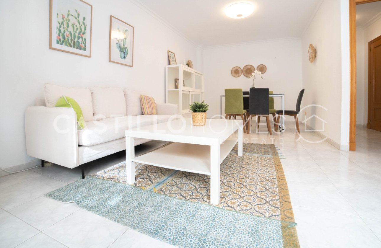 Resale - Apartment / flat - Torrevieja - Centro