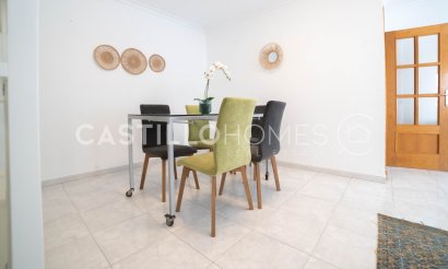 Resale - Apartment / flat - Torrevieja - Centro