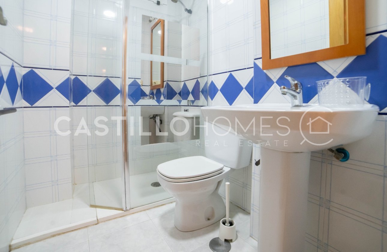 Resale - Apartment / flat - Torrevieja - Centro