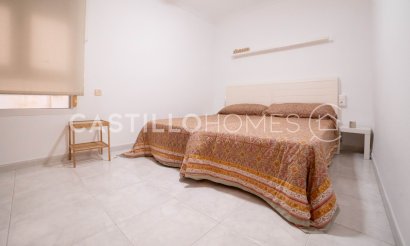 Resale - Apartment / flat - Torrevieja - Centro